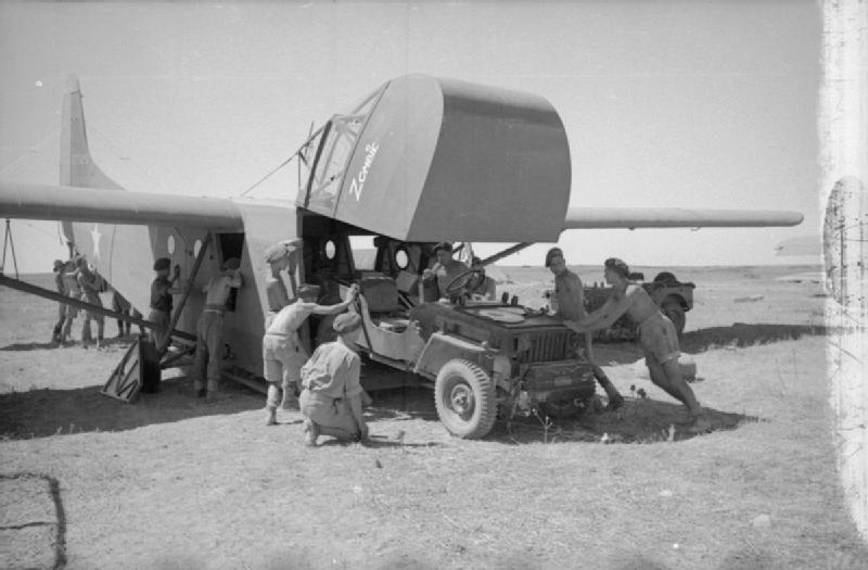 Jeep_being_loaded_into_waco_glider.jpg